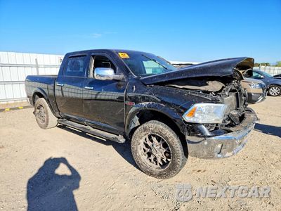 Czwarte zdjęcie samochodu z boku: 2018 RAM 1500 LARAMIE VIN:1C6RR7NM8JS249578 - miniatura