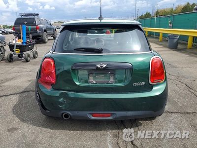 Zdjęcie 6 z 12 samochodu: 2018 MINI COOPER VIN:WMWXP5C55J2G62385 - miniatura