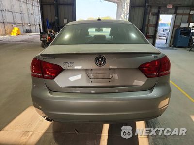 Zdjęcie 6 z 12 samochodu: 2013 VOLKSWAGEN PASSAT SE VIN:1VWBP7A31DC057119 - miniatura