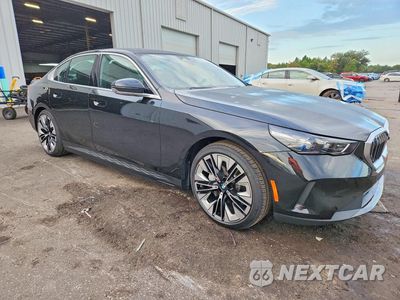 Czwarte zdjęcie samochodu z boku: 2027 BMW I5 EDRIVE 40 VIN:WBY63HG05VCY21427 - miniatura