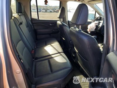 Zdjęcie 10 z 13 samochodu: 2017 HONDA RIDGELINE RTL VIN:5FPYK3F78HB024490 - miniatura