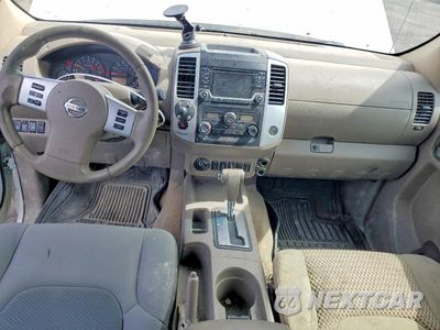 Zdjęcie 8 z 12 samochodu: 2015 NISSAN FRONTIER SV V6 VIN:1N6AD0CW7FN741473 - miniatura