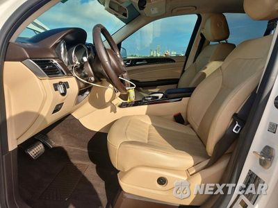 Zdjęcie 7 z 13 samochodu: 2019 MERCEDES-BENZ GLE 400 4MATIC VIN:4JGDA5GB9KB213342 - miniatura