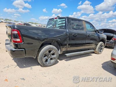 Trzecie zdjęcie samochodu z tyłu: 2019 RAM 1500 BIG HORN/LONE STAR VIN:1C6RREFT4KN509114 - miniatura