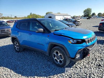 Czwarte zdjęcie samochodu z boku: 2022 JEEP COMPASS TRAILHAWK VIN:3C4NJDDB9NT105474 - miniatura