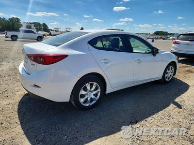 Trzecie zdjęcie samochodu z tyłu: 2018 MAZDA 3 SPORT VIN:3MZBN1U74JM192994 - miniatura