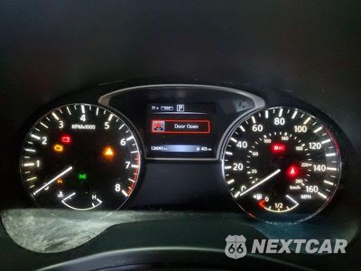 Zdjęcie 9 z 13 samochodu: 2016 NISSAN PATHFINDER SV VIN:5N1AR2MM4GC647931 - miniatura
