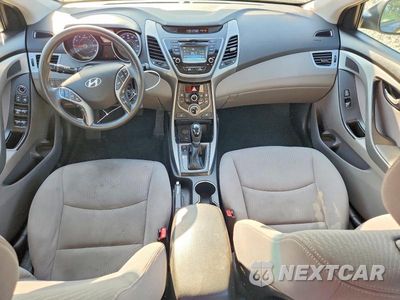 Zdjęcie 8 z 13 samochodu: 2014 HYUNDAI ELANTRA SE VIN:KMHDH4AE4EU029234 - miniatura