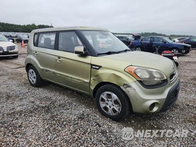 Czwarte zdjęcie samochodu z boku: 2013 KIA SOUL BASE VIN:KNDJT2A53D7528114 - miniatura