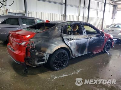 Trzecie zdjęcie samochodu z tyłu: 2025 TOYOTA CAMRY SE VIN:4T1DAACK2SU200919 - miniatura