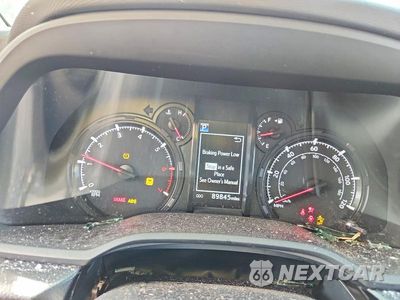 Zdjęcie 9 z 13 samochodu: 2020 TOYOTA 4 RUNNER SR5 VIN:JTEBU5JR5L5799767 - miniatura