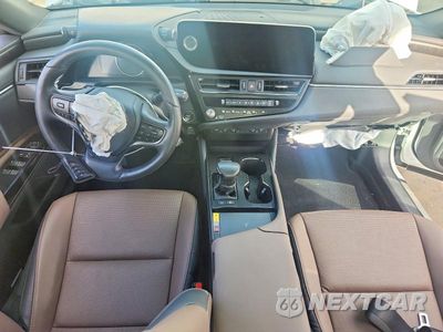 Zdjęcie 8 z 12 samochodu: 2025 LEXUS ES 300H BASE VIN:58ADA1C12SU058488 - miniatura