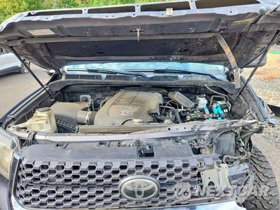 Zdjęcie 11 z 12 samochodu: 2018 TOYOTA TUNDRA SR5 VIN:5TFUM5F17JX079078 - miniatura