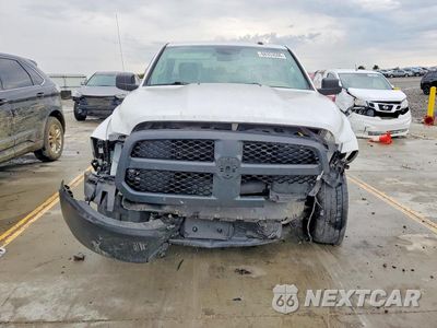Piąte zdjęcie samochodu w środku: 2020 RAM 1500 CLASSIC TRADESMAN VIN:3C6JR6DT7LG295848 - miniatura