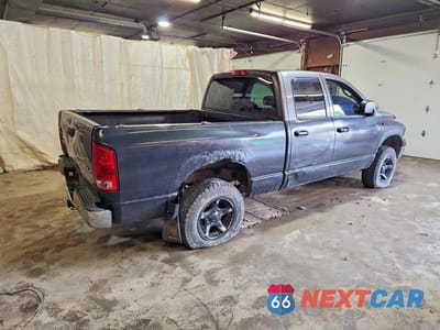 Trzecie zdjęcie samochodu z tyłu: 2003 DODGE RAM 1500 ST VIN:1D7HU18N53J585353 - miniatura