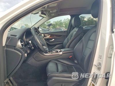 Zdjęcie 7 z 13 samochodu: 2016 MERCEDES-BENZ GLC 300 4MATIC VIN:WDC0G4KB7GF064880 - miniatura