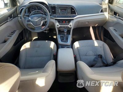 Zdjęcie 8 z 12 samochodu: 2017 HYUNDAI ELANTRA SE VIN:5NPD74LF6HH165893 - miniatura