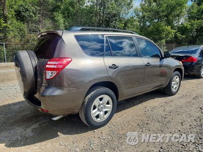 Trzecie zdjęcie samochodu z tyłu: 2011 TOYOTA RAV4 BASE VIN:JTMBF4DV8B5040868 - miniatura