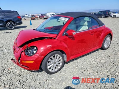 2010 VOLKSWAGEN NEW BEETLE 3VWRG3ALXAM008308 - główne zdjęcie licytacji z USA - miniatura