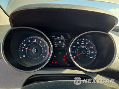 Zdjęcie 9 z 12 samochodu: 2013 HYUNDAI ELANTRA GLS VIN:5NPDH4AE9DH206194 - miniatura