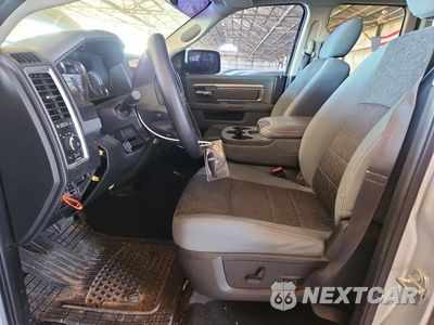 Zdjęcie 7 z 12 samochodu: 2017 RAM 1500 SLT VIN:1C6RR6GTXHS519113 - miniatura
