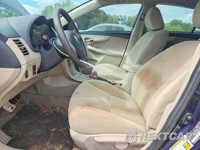 Zdjęcie 7 z 12 samochodu: 2013 TOYOTA COROLLA LE VIN:2T1BU4EE8DC980680 - miniatura