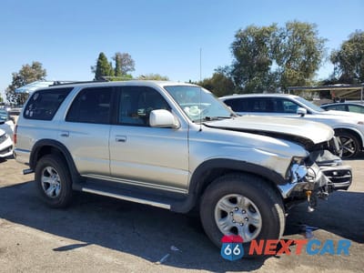 Czwarte zdjęcie samochodu z boku: 2000 TOYOTA 4RUNNER SR5 VIN:JT3GN86RXY0147527 - miniatura