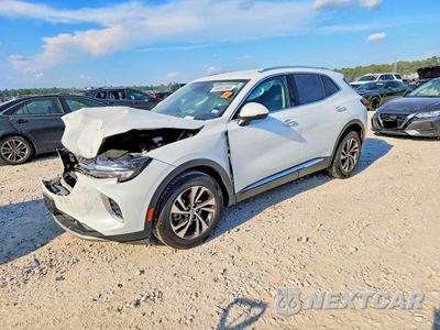 2023 BUICK ENVISION ESSENCE LRBFZNR41PD056131 - główne zdjęcie licytacji z USA - miniatura