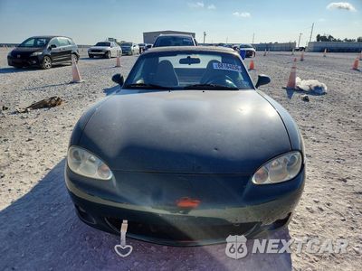 Piąte zdjęcie samochodu w środku: 2002 MAZDA MX-5 MIATA BASE VIN:JM1NB353620224090 - miniatura