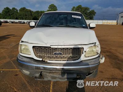 Piąte zdjęcie samochodu w środku: 2003 FORD F150 VIN:2FTRX18L03CA45623 - miniatura