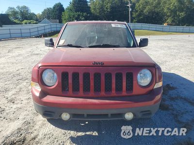 Piąte zdjęcie samochodu w środku: 2014 JEEP PATRIOT SPORT VIN:1C4NJPBA3ED894464 - miniatura