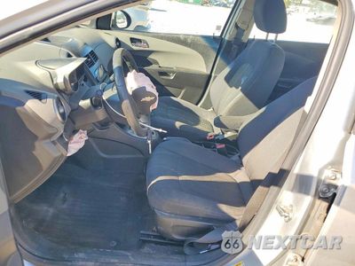 Zdjęcie 7 z 12 samochodu: 2013 CHEVROLET SONIC LT VIN:1G1JC5SG8D4159651 - miniatura
