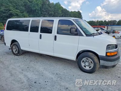 Czwarte zdjęcie samochodu z boku: 2017 CHEVROLET EXPRESS G3500 LT VIN:1GAZGPFG0H1280338 - miniatura