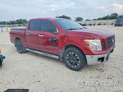 Czwarte zdjęcie samochodu z boku: 2019 NISSAN TITAN SV VIN:1N6AA1EJ9KN534075 - miniatura
