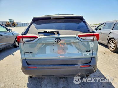 Zdjęcie 6 z 13 samochodu: 2021 TOYOTA RAV4 XLE VIN:2T3W1RFV2MW159148 - miniatura
