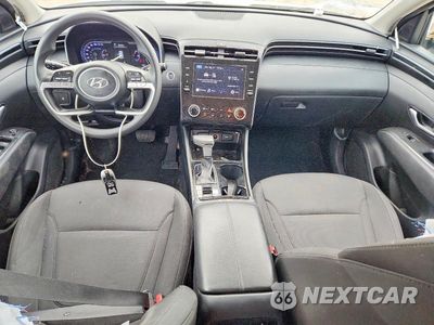 Zdjęcie 8 z 13 samochodu: 2022 HYUNDAI TUCSON SEL VIN:5NMJBCAE7NH090636 - miniatura