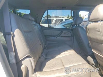 Zdjęcie 11 z 13 samochodu: 2001 TOYOTA SEQUOIA LIMITED VIN:5TDZT38A31S029424 - miniatura