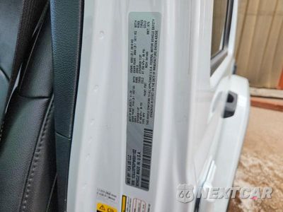 Zdjęcie 12 z 12 samochodu: 2023 JEEP WRANGLER SAHARA 4XE VIN:1C4JJXP63PW691102 - miniatura