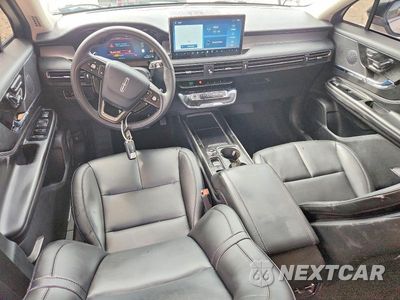 Zdjęcie 8 z 12 samochodu: 2023 LINCOLN CORSAIR VIN:5LMCJ1CA1PUL04003 - miniatura