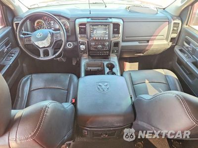 Zdjęcie 8 z 13 samochodu: 2017 RAM 1500 SPORT VIN:1C6RR7MT9HS830025 - miniatura