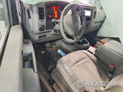 Zdjęcie 8 z 13 samochodu: 2018 NISSAN NV 2500 HD SV VIN:1N6BF0LY1JN811753 - miniatura