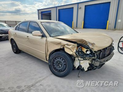 Czwarte zdjęcie samochodu z boku: 2008 KIA OPTIMA LX VIN:KNAGE123385204557 - miniatura