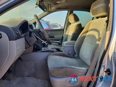 Zdjęcie 7 z 12 samochodu: 2007 KIA SORENTO BASE VIN:KNDJD736975699465 - miniatura