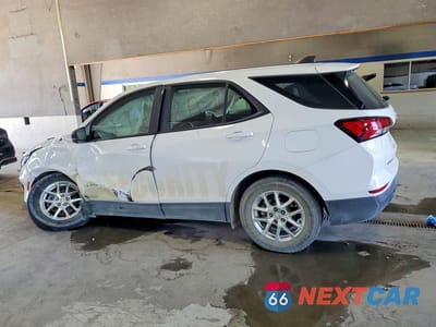 Drugie zdjęcie samochodu z przodu: 2022 CHEVROLET EQUINOX LS VIN:3GNAXSEV9NS212077 - miniatura