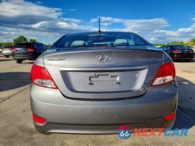 Zdjęcie 6 z 12 samochodu: 2015 HYUNDAI ACCENT VIN:KMHCT4AE8FU908487 - miniatura