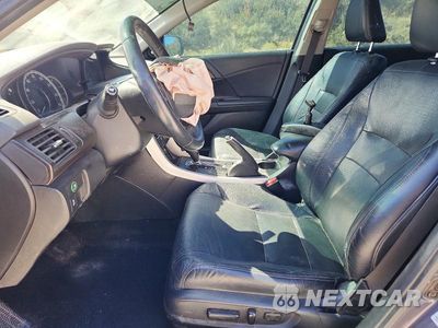 Zdjęcie 7 z 13 samochodu: 2015 HONDA ACCORD EXL VIN:1HGCR3F84FA035789 - miniatura