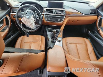 Zdjęcie 8 z 12 samochodu: 2013 BMW 335 I VIN:WBA3A9C59DF078038 - miniatura