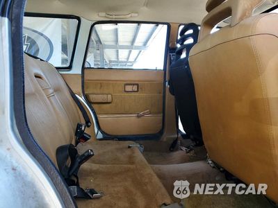 Zdjęcie 10 z 12 samochodu: 1987 VOLVO 245 DL VIN:YV1AX8858H1746162 - miniatura