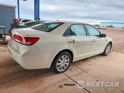 Trzecie zdjęcie samochodu z tyłu: 2012 LINCOLN MKZ HYBRID VIN:3LNDL2L38CR837069 - miniatura