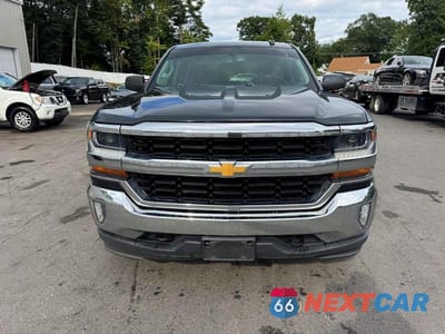 Zdjęcie 6 z 12 samochodu: 2018 CHEVROLET SILVERADO K1500 LT VIN:3GCUKREC4JG539270 - miniatura